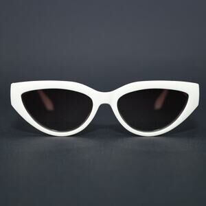Quay Australia NARROW DOWN Cat Eye Sunglasses - Bone / Brown Polarized - NWT